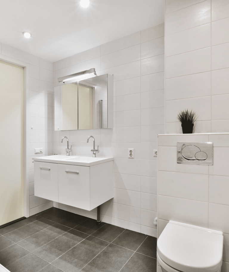 Vi gör ditt hem skinande rent!